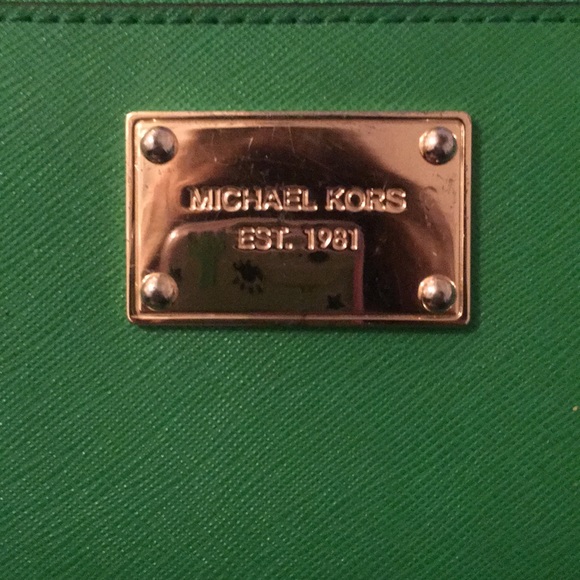 Michael Kors Wallet - Picture 2 of 6